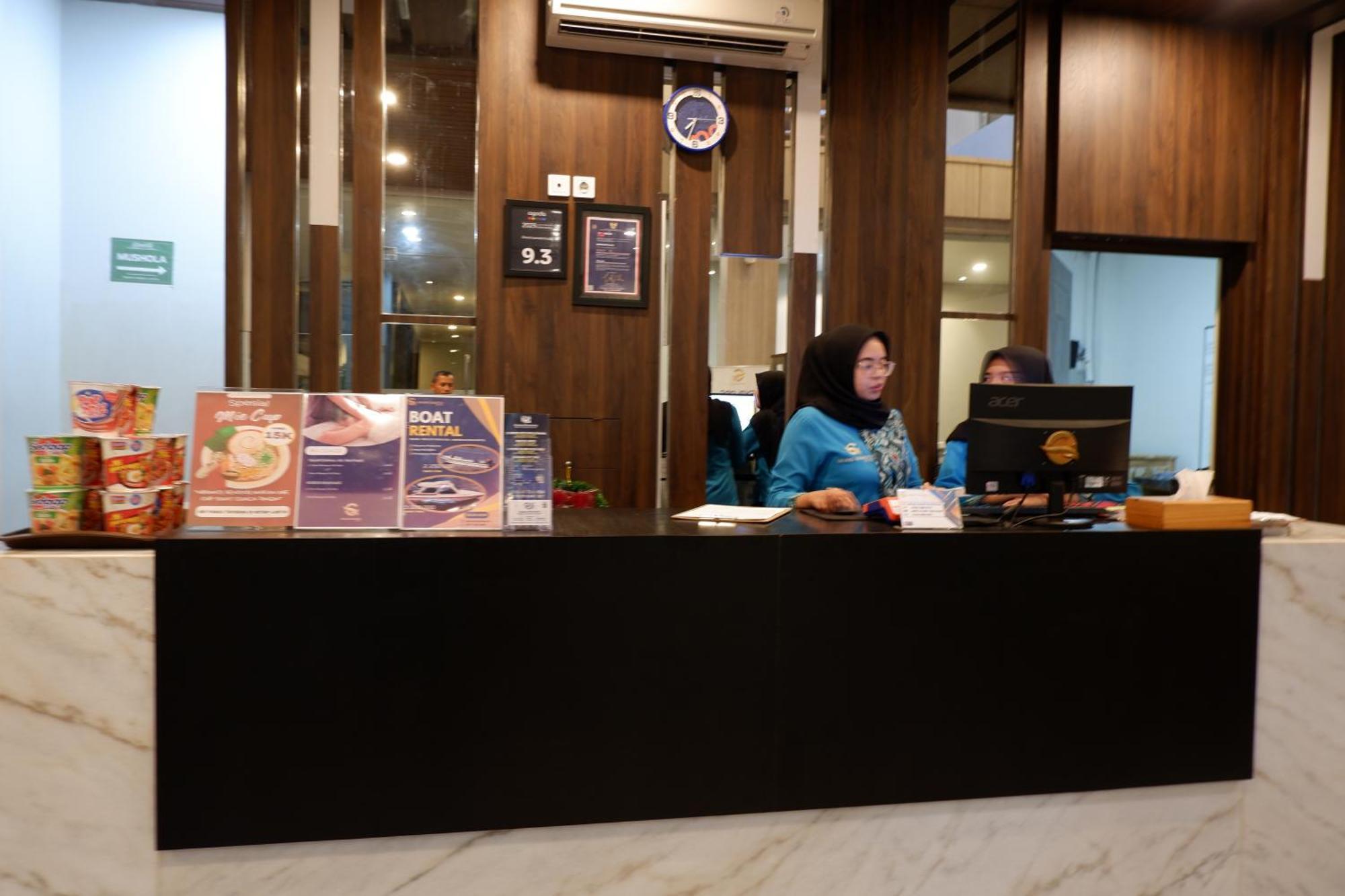 Grand Samota Hotel Sumbawa Экстерьер фото